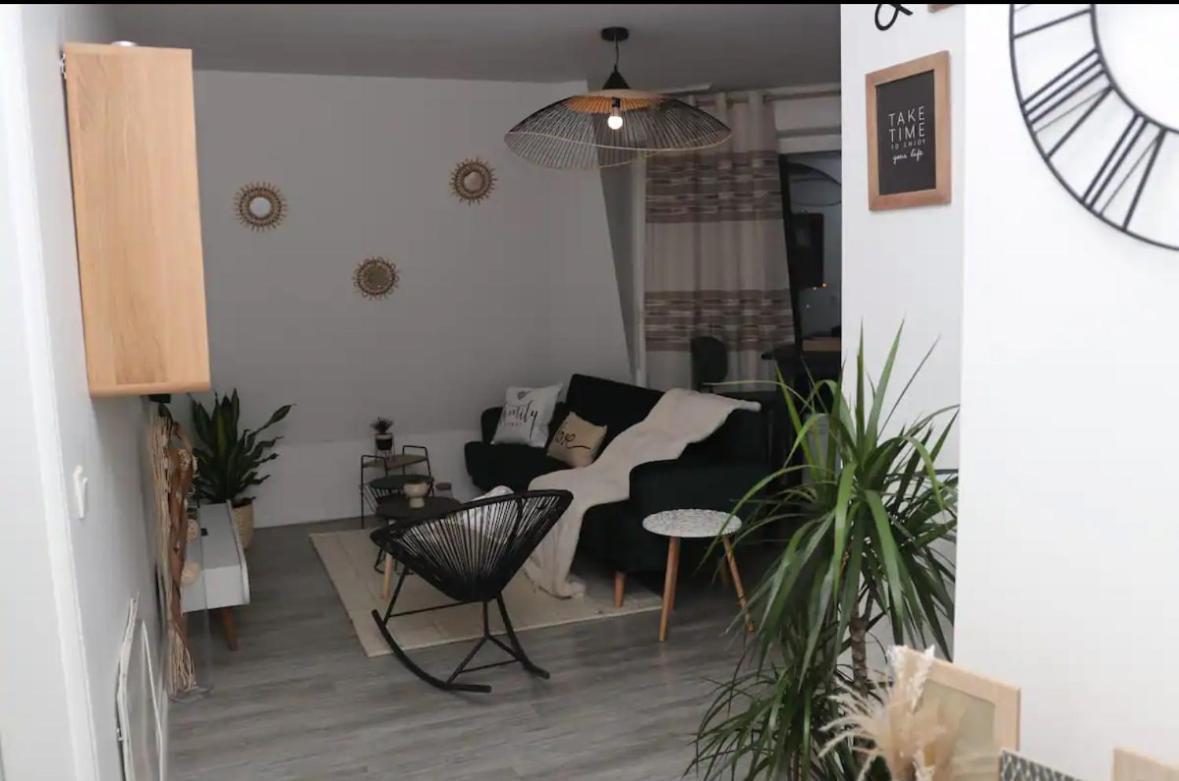 Fabuleux Bed & Breakfast Villepinte  Luaran gambar